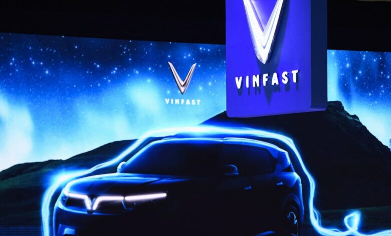 VinFast sends EVs to Laos for electric cab service