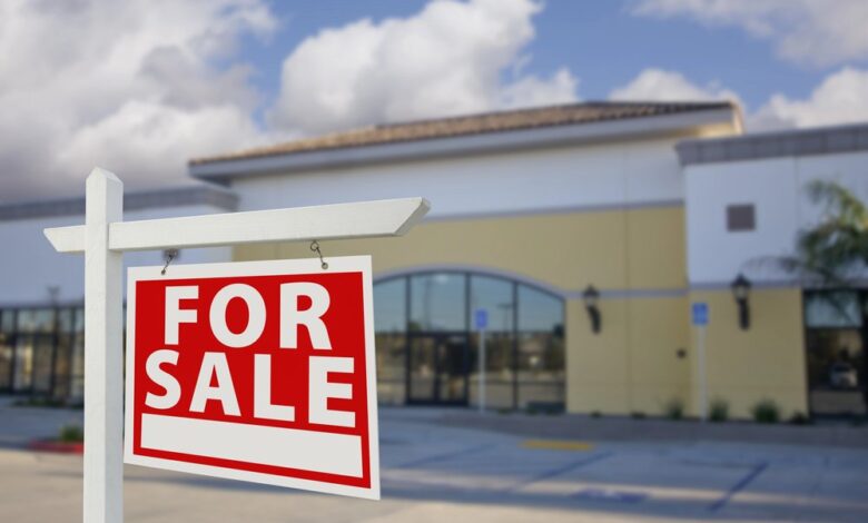 When buying a shop, should you also take the land?