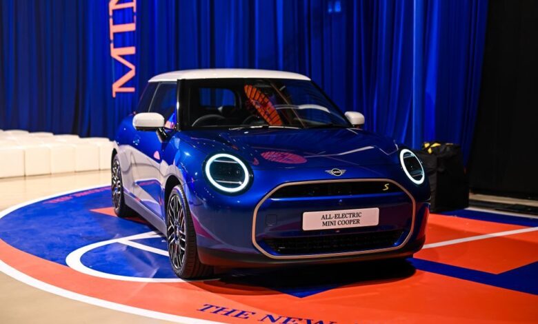 2024 mini cooper se ev electric price specs malaysia