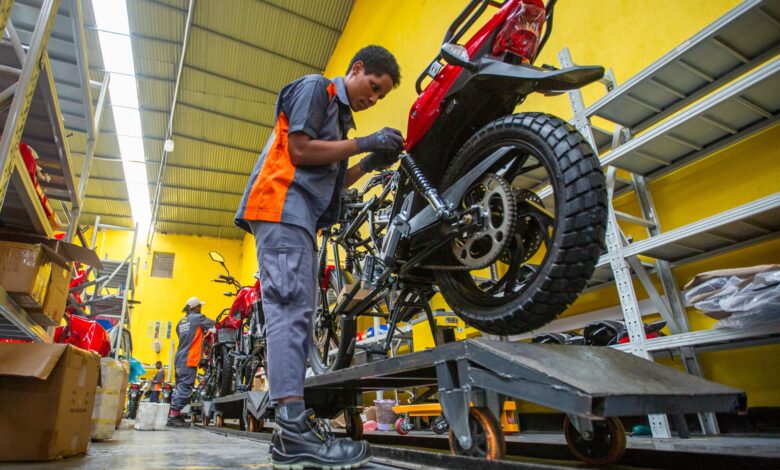 Ampersand & CrossBoundary Energy Look To Supercharge Kenya’s E-Mobility Transition With Solar Charging & E-Motorcycle Batteries