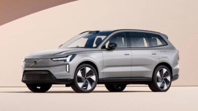 Volvo Cars to deliver first EX90 SUVs this month after delay